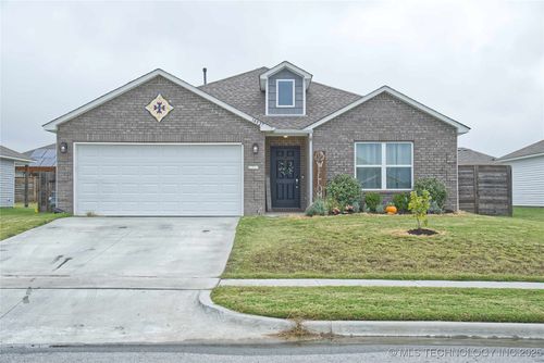 14827 E 39th Pl S, Tulsa, OK, 74134-4864 | Card Image