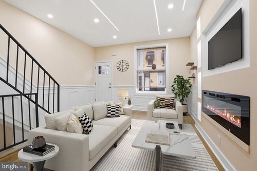 2018 W Boston St, PHILADELPHIA, PA, 19132-3705 | Card Image