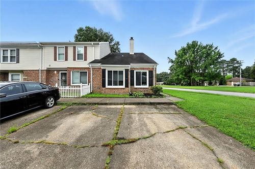 5653 Trafalgar Arch, Portsmouth, VA, 23703-1660 | Card Image