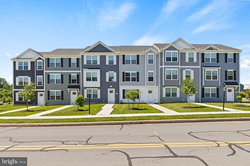 87 Penstock Ln, GETTYSBURG, PA, 17325-8447 | Card Image