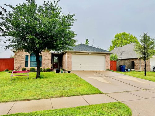 1112 Whispering Mdws, Crowley, TX, 76036-3418 | Card Image