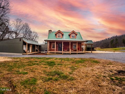 261 Eedmont Ct, Rogersville, TN, 37857-8114 | Card Image