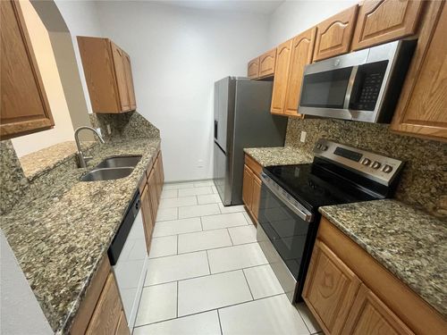 427-13548 Turtle Marsh Loop, ORLANDO, FL, 32837-6617 | Card Image