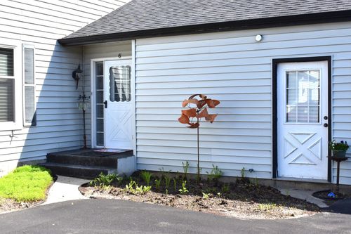 6-4621 High Point Dr, Rockford, IL, 61114-4839 | Card Image