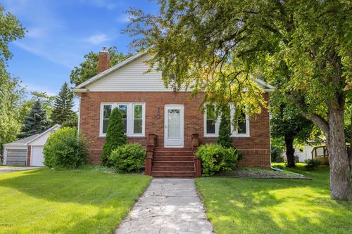 415 9th St, Hawley, MN, 56549-4515 | Card Image