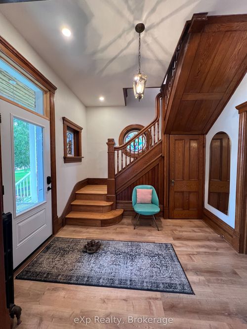 703 Frank St, South Bruce Peninsula, ON, N0H2T0 | Card Image