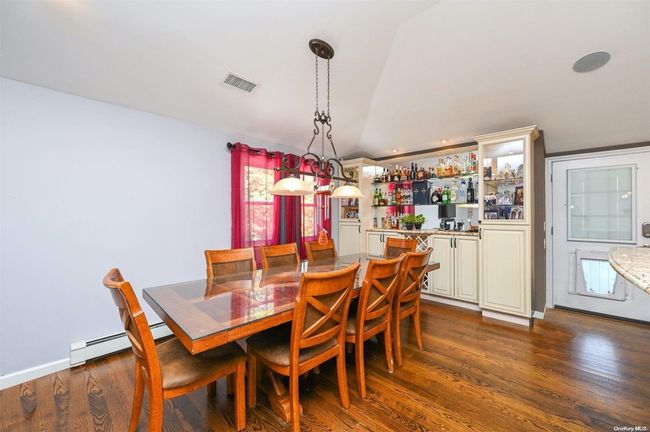 9 Wakefield Ct, House other with 5 bedrooms, 4 bathrooms and null parking in Deer Park NY | Image 18