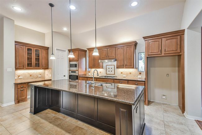 18618 Arlan Lake Dr, House other with 3 bedrooms, 3 bathrooms and 3 parking in Spring TX | Image 15