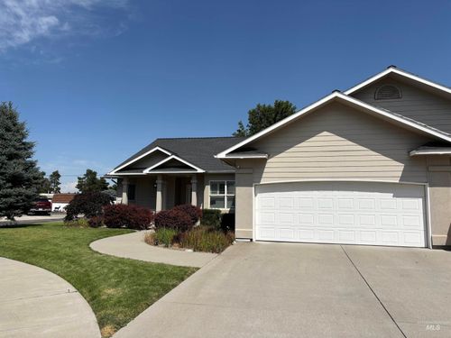 134 Nw 19th St, Ontario, OR, 97914-1977 | Card Image
