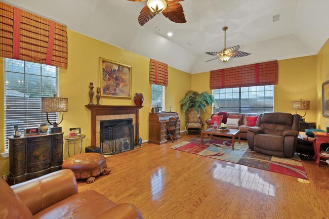 123 Native Cir, House other with 4 bedrooms, 4 bathrooms and null parking in Lancaster TX | Image 6
