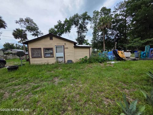 105 Brooks St, Pomona Park, FL, 32181-2352 | Card Image