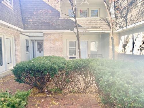 110-840 Malabu Dr, Lexington, KY, 40502-3420 | Card Image