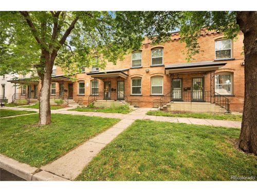 709 27th St, Denver, CO, 80205-2925 | Card Image