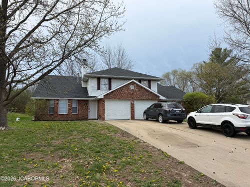 1346 S Louisville Dr, Columbia, MO, 65203-5303 | Card Image