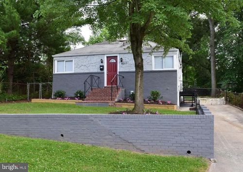 6011 State St, Cheverly, MD, 20785-3849 | Card Image