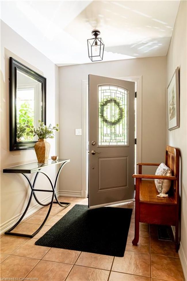 66 Garden Ave, House other with 4 bedrooms, 3 bathrooms and 4 parking in Ancaster ON | Image 7