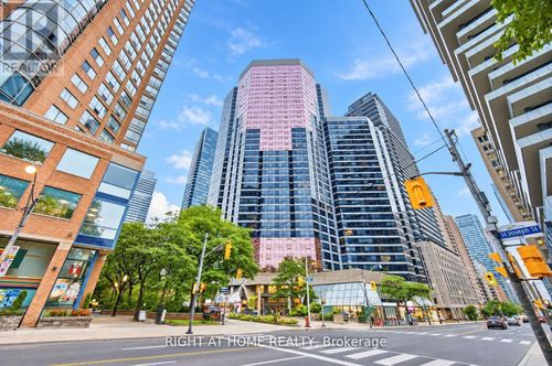 2111-1001 Bay St, Toronto, ON, M5S3A6 | Card Image