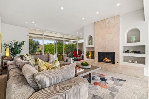 1702-72203 El Paseo, Palm Desert, CA, 92260-3318 | Card Image