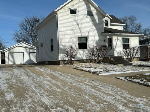 905 6th St, Sheldon, IA, 51201-1626 | Card Image