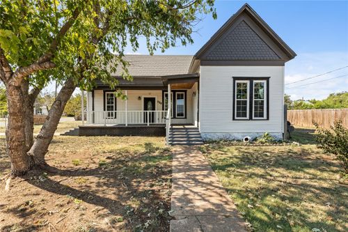 328 Taft Street, McGregor, TX, 76657 | Card Image