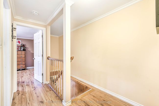 45 Mohegan Cres, House attached with 3 bedrooms, 2 bathrooms and 2 parking in London ON | Image 20
