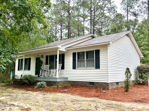 12720 Barnes Bridge Rd, Laurinburg, NC, 28352-7946 | Card Image