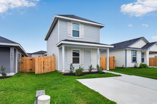 2037 E Gemini Dr, Splendora, TX, 77372-1100 | Card Image
