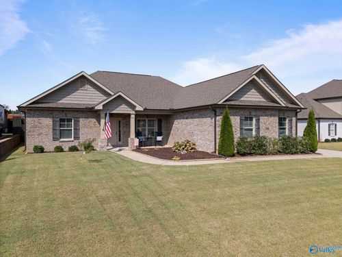 108 Fawn Brook Dr, Hazel Green, AL, 35750-8786 | Card Image