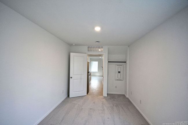 4974 Daisy Blossom, House other with 2 bedrooms, 2 bathrooms and null parking in Converse TX | Image 11
