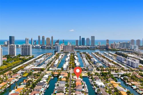 3408 Ne 169th St, North Miami Beach, FL, 33160-3013 | Card Image