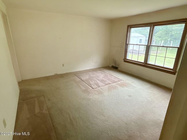 13015 Hobbton Hwy, House other with 4 bedrooms, 2 bathrooms and null parking in Newton Grove NC | Image 12