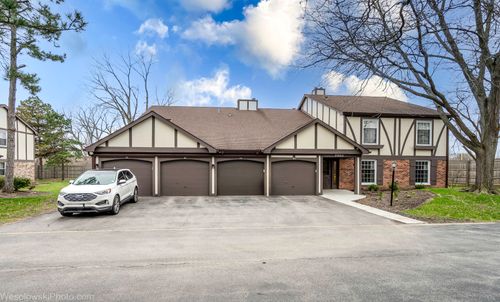 apt-b2-2950 Northampton Dr, Rolling Meadows, IL, 60008-4343 | Card Image
