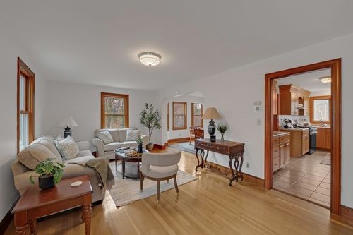 37 Pepperell Rd, Groton, MA, 01450-1636 | Card Image