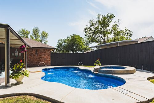 511 Kamber Ln, Wylie, TX, 75098-4542 | Card Image