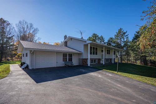 129 Gleason Rd, Duluth, MN, 55810-4509 | Card Image