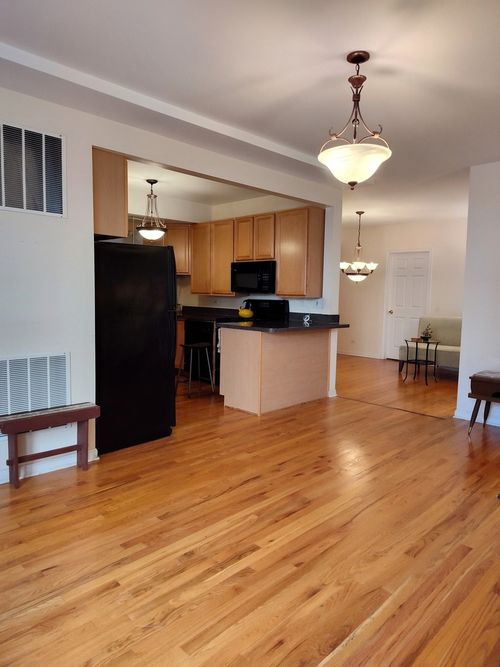 apt-1-2320 W Rosemont Ave, Chicago, IL, 60659-3347 | Card Image