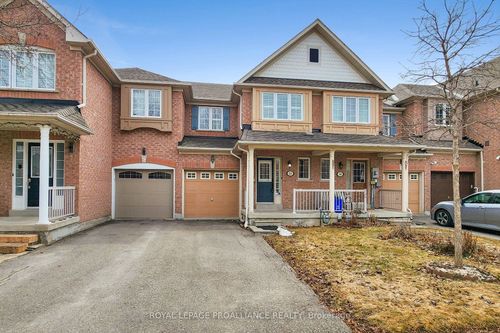58 Coleridge Dr, Newmarket, ON, L3X2T6 | Card Image