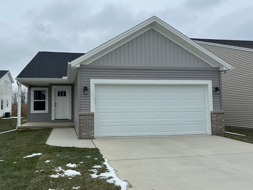 5 Eric Ct, Bloomington, IL, 61705-9206 | Card Image