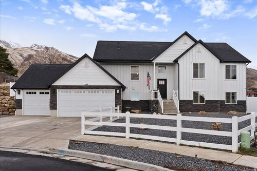639 W 2150 S, Perry, UT, 84302-4379 | Card Image