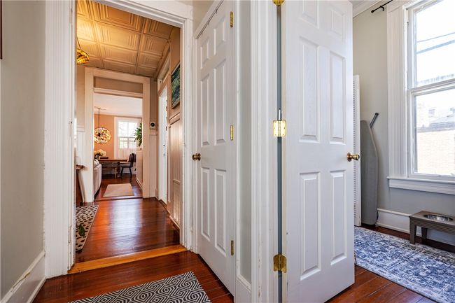 APT-4 - 173 Main St, Condo with 2 bedrooms, 1 bathrooms and 2 parking in East Greenwich RI | Image 15