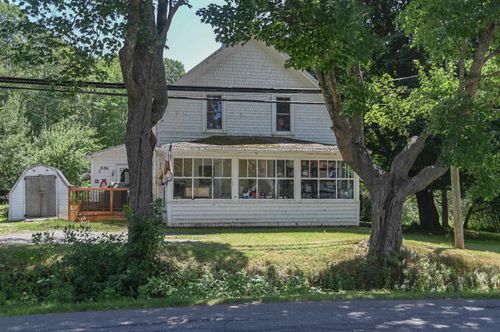 886 Maple St, Waterville, NS, B0P1V0 | Card Image