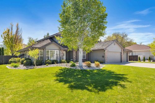 2028 Candleridge Dr, Twin Falls, ID, 83301-8306 | Card Image