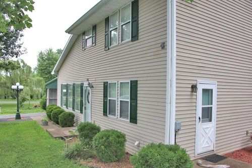550 Lakeview Dr, Scottsville, KY, 42164-9296 | Card Image