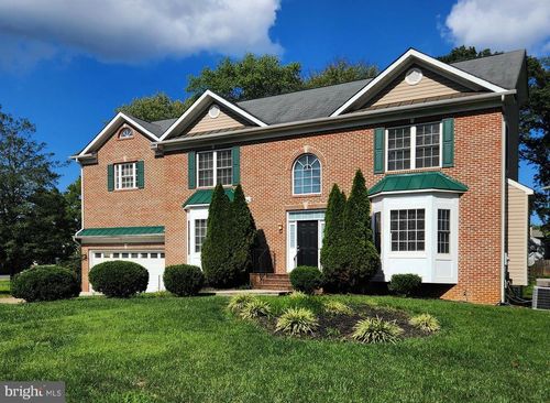 610 Meadow Ln Sw, VIENNA, VA, 22180-6341 | Card Image