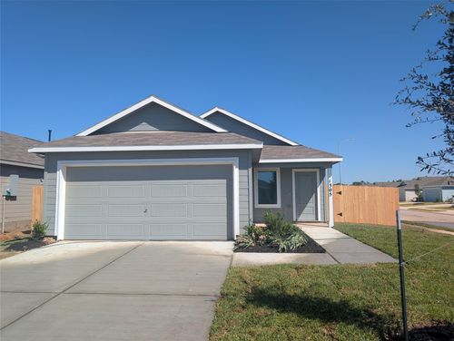 1305 Charlotte Way, Wharton, TX, 77488-5330 | Card Image