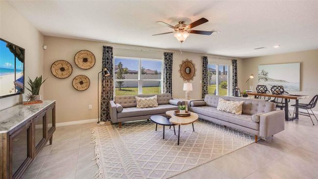 24647 Nw 11 Th Place, House other with 4 bedrooms, 2 bathrooms and null parking in Newberry FL | Image 5