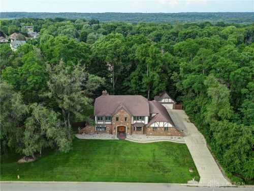 7116 Dominican Dr, Dayton, OH, 45415-1205 | Card Image