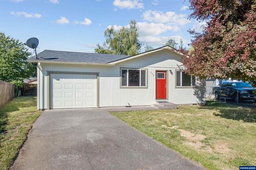 548 Erik Pl, Jefferson, OR, 97352-9330 | Card Image