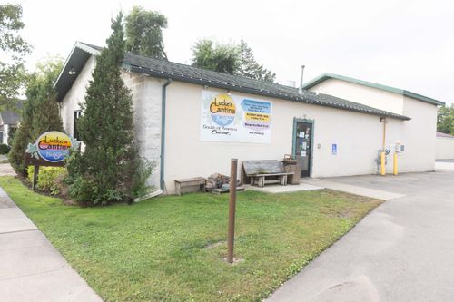 220 Elkhorn Rd, Williams Bay, WI, 53191-9514 | Card Image