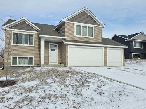 1109 Tikalsky Street Se, New Prague, MN, 56071 | Card Image